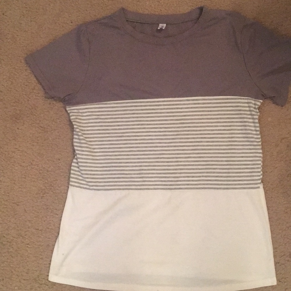 Short sleeve tee shirt